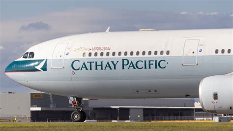 cathay pacific toll free